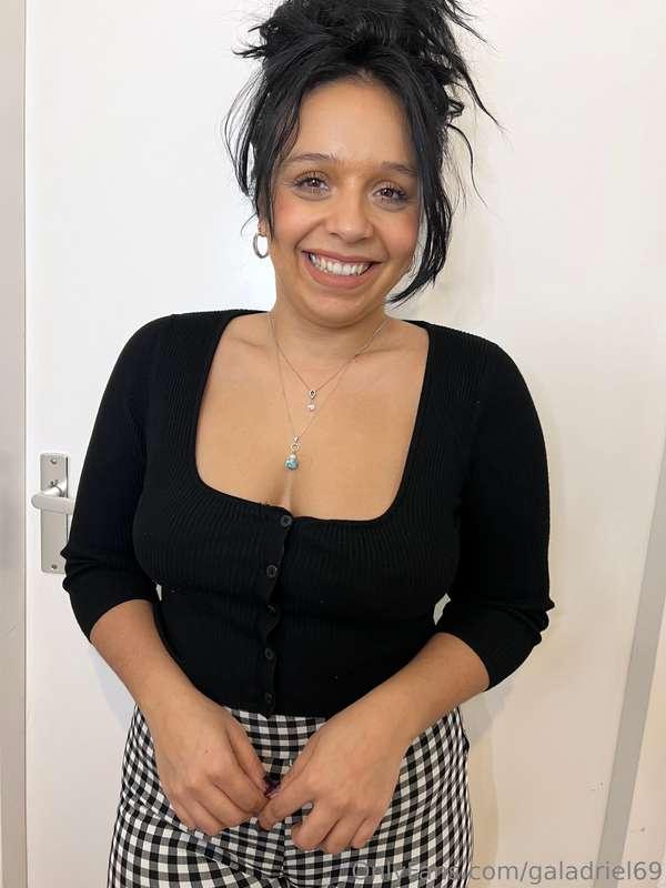 galadriel69 image #0