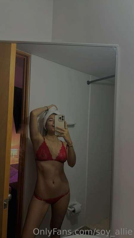 It's very hot these days 💦