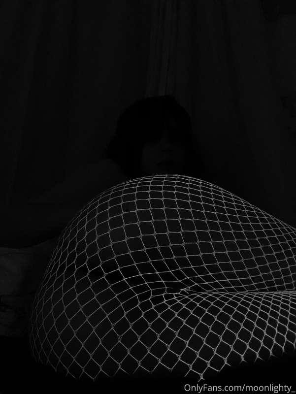 moonlighty_ image #5