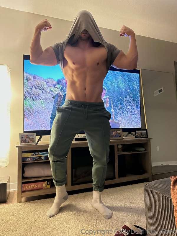 Assassin’s Creed cosplay 🤣 N U D E 🚨