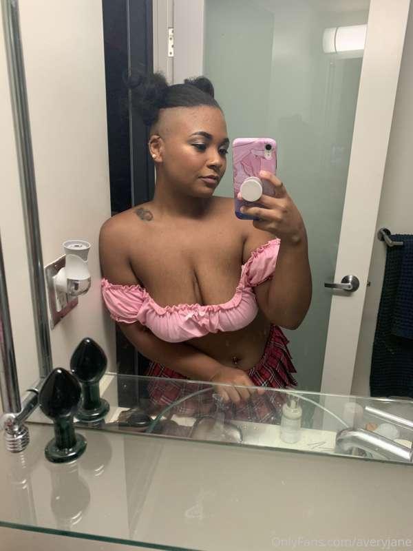 Me, cute af, featuring the buttplug I just pulled out of my ..