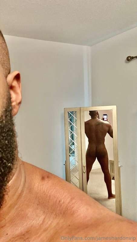 Working on my back game?? How’s my form?
