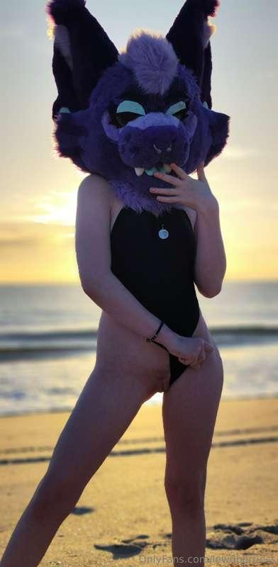 lewdberriess image #5