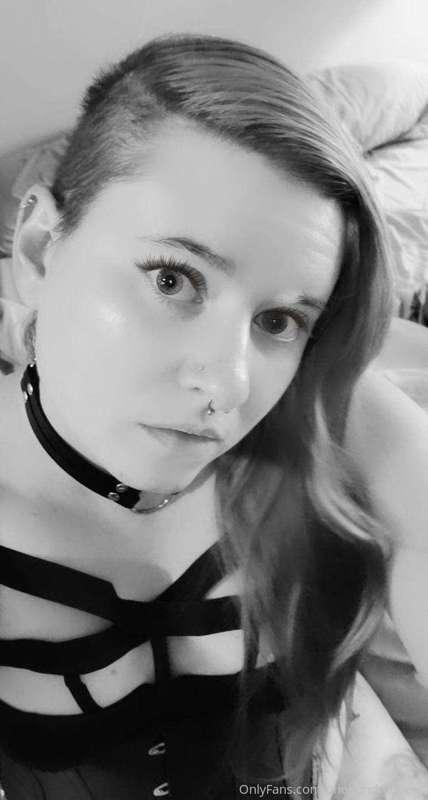 Ever wanted your own personal doll?
@ultraviolet_gw wants yo..