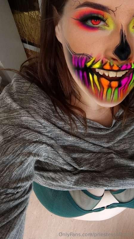 Feeling creative today... Snuck this while making a candle