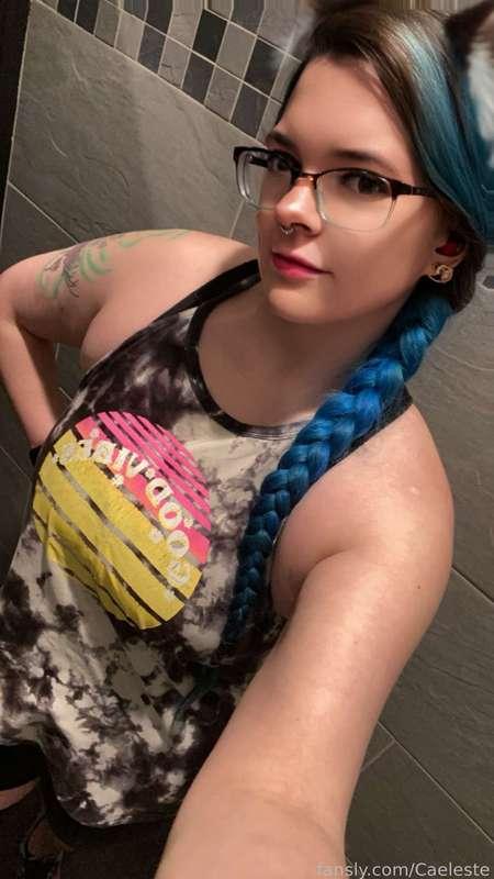 Gym time! #lactation #lactating #hucow #hugetits #naturaltits #gym