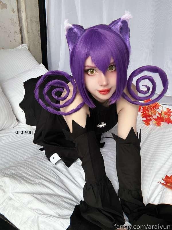 Hi, what are you doing here?💜
#blair