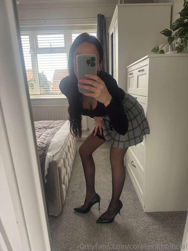 coralsmithofficial image #0