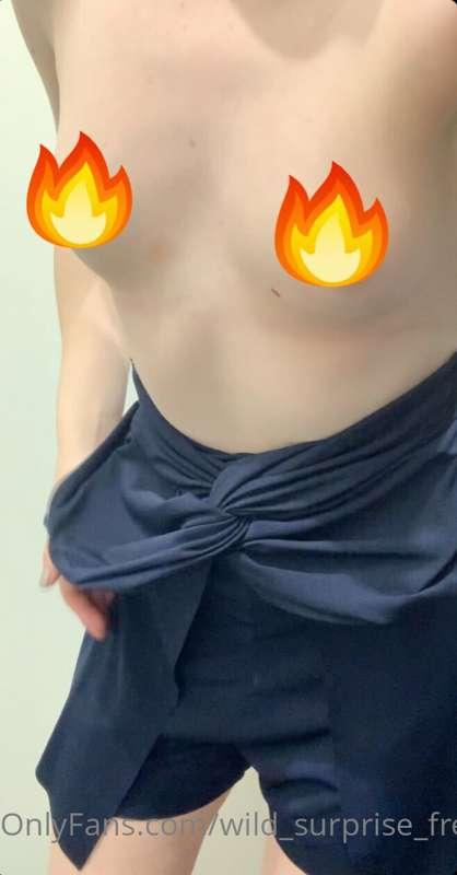 Watch me taking off a jumpsuit I tried on while shopping. I ..