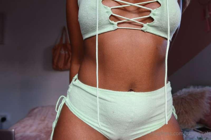✨✨