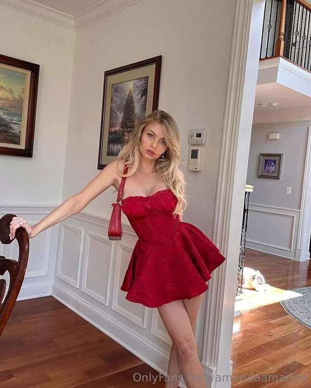 Red looks good on me 😉🍎