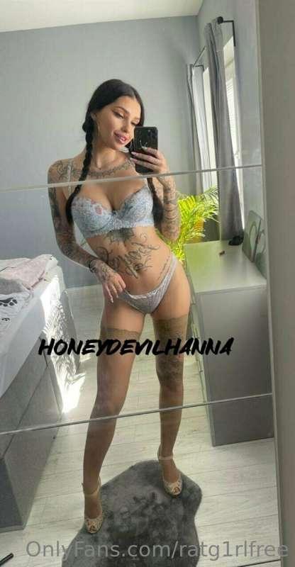 💯 𝙎𝙀𝙓𝙔 𝙋𝙇𝘼𝙔𝙀𝙍 𝙃𝘼𝙉𝙉𝘼 @honeydevilhanna  , 𝙉𝙀𝙒 𝙂𝙄𝙍𝙇 21𝙔𝙊. 𝘾𝘼𝙉'𝙏..