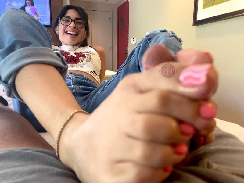 pov you just came from your first footjob ..
I remember he w..