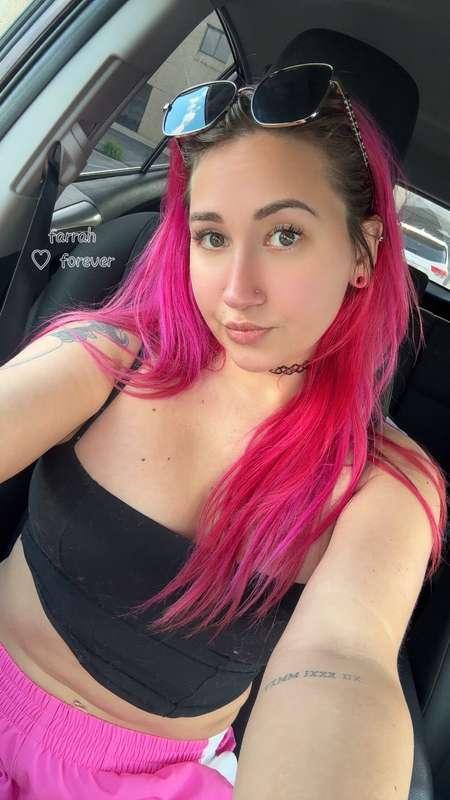 running errands, craving iced coffee 🤪💓