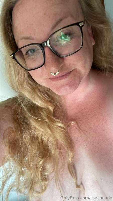 Shower time 💦 let’s get wet baby 😘