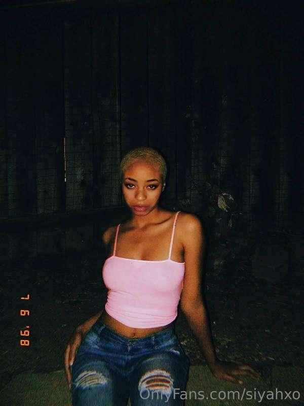 Yes, I used to be a BLONDE lol 😝 😏 I heard they have more fu..