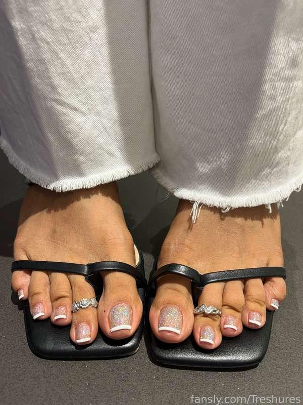 New Pedicure ✨ 
What do you think?