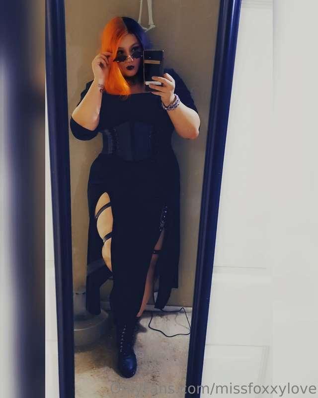 Gonna start gearing this page more towards mistress content...