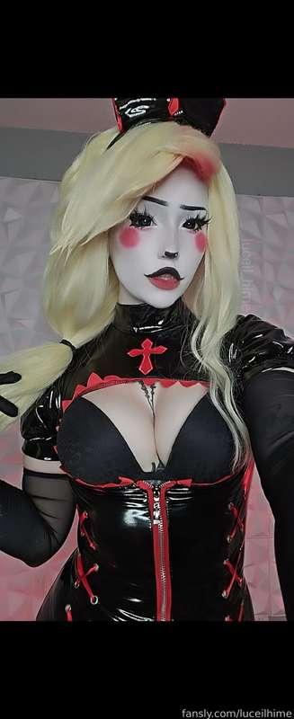 🖤👅

#cosplay#cute#charliemorningstat#hazbinhotel#hazbinhotelcharlie#babyface#anime#goth#alt