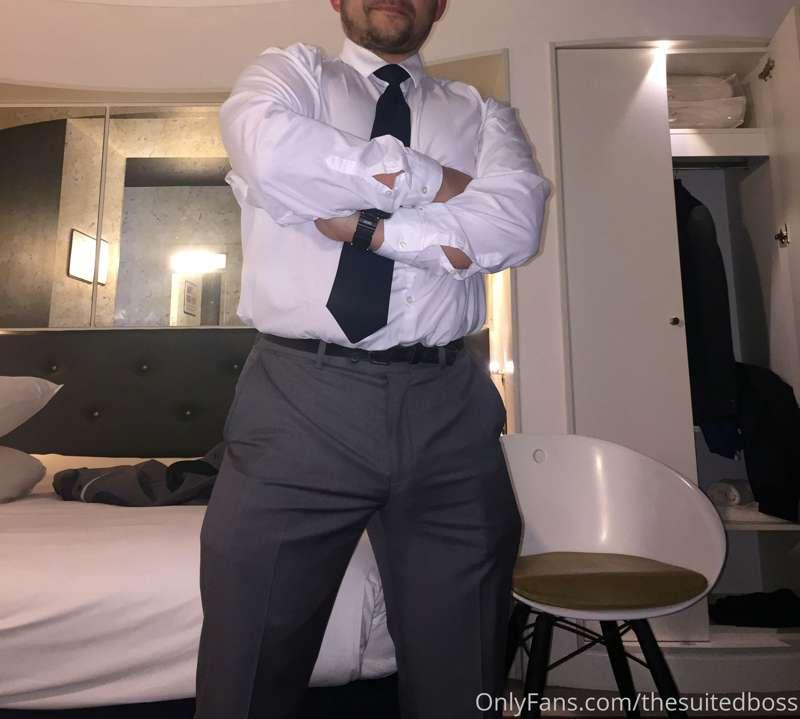 thesuitedboss image #5