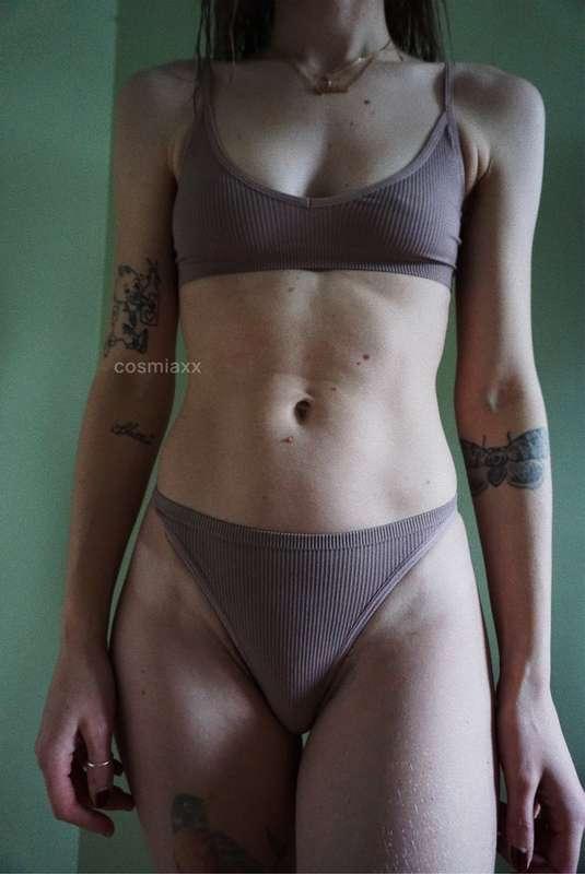 I forgot I had a bunch of lounge sets like this ☺️