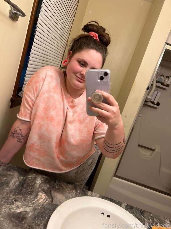 thickvideos image #4