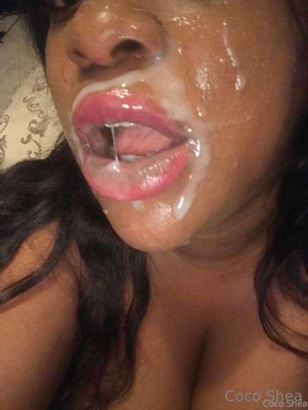 Cover me with cum like this or bust in me?👀👀
