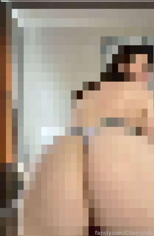 Wanna see more of my shaking ass? 

#bbw #facesitting #mommy #milf #pawg #sex #curvy #naked #nude #boobs #bigboobs