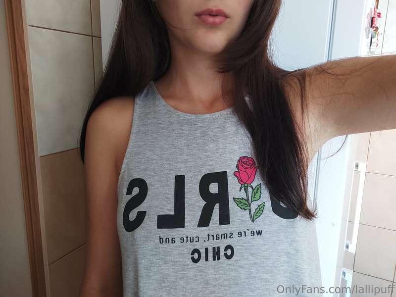 I remind you what my boobs look like, suddenly you forgot 😄😜