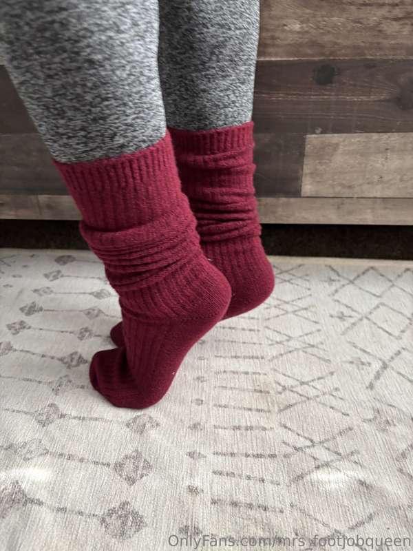 mrs_footjobqueen image #8