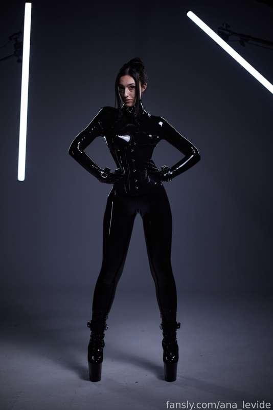 ana_levide image #119