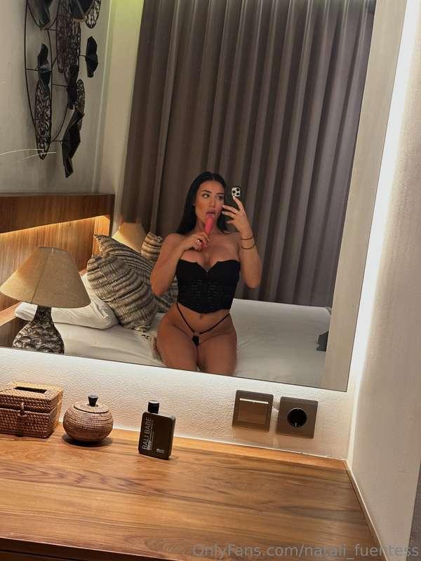 👅