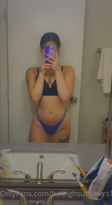 Come eat my ass daddy 🤤 I'm such a slut 😈 tip me $10 & I'll ..