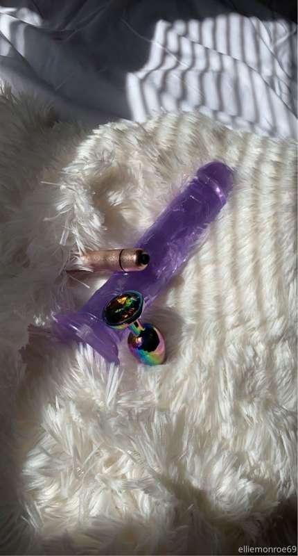 ellie_monroe69 image #0