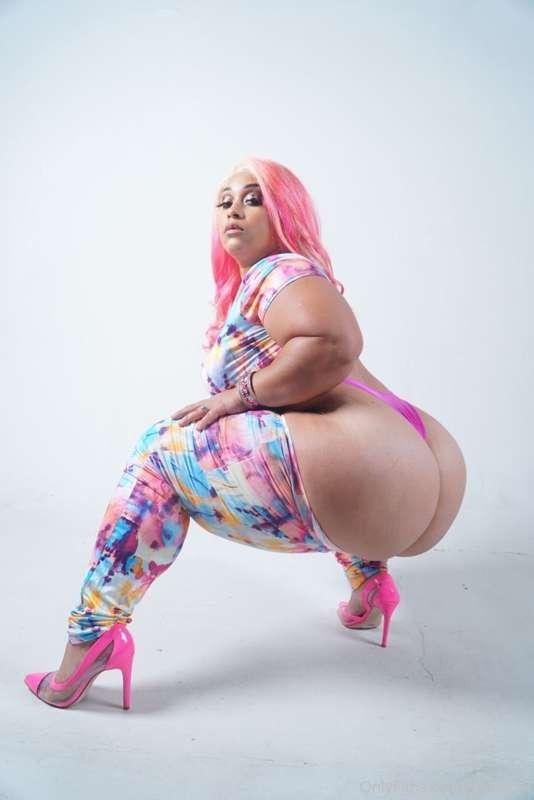 HumpDay 🍑 Tip 💰 for More 😜