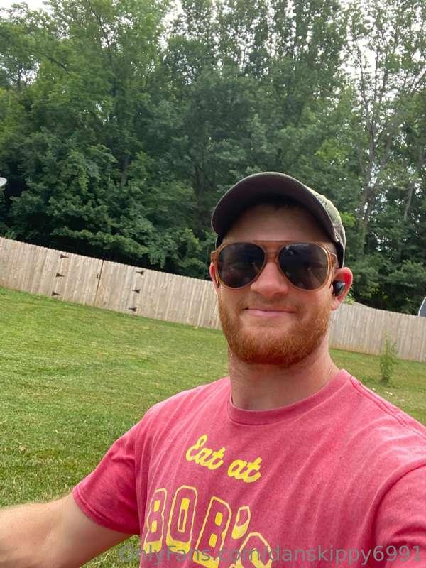 I just feel so cool when I wear these safety glasses 😎