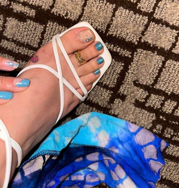 prettyfeetparis image #0