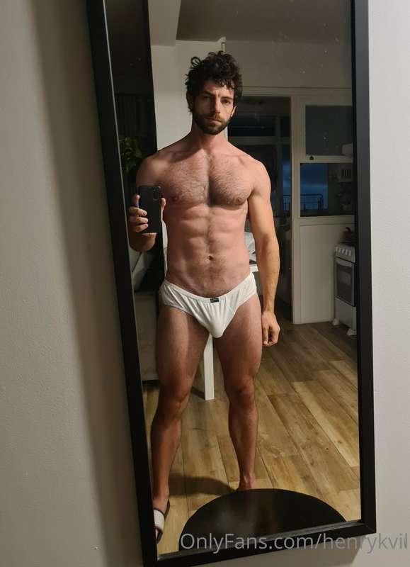 henrykvil image #3