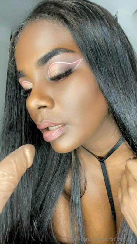 I want to suck you 🤤