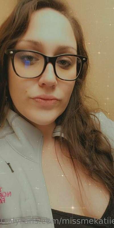 🤓
