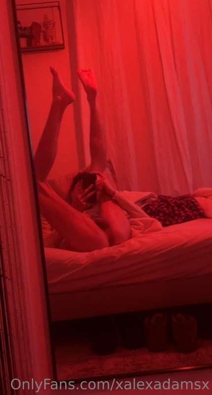 xalexadamsx image #0