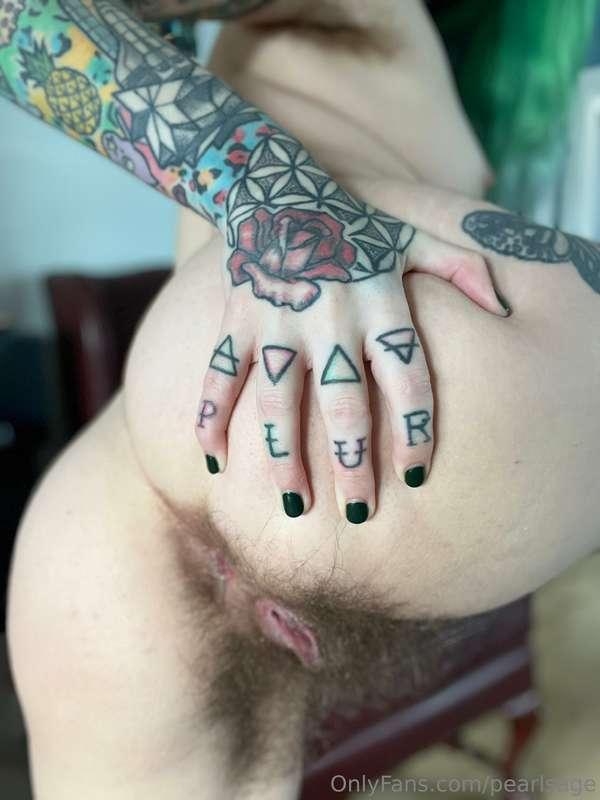 Lick me from top to bottom 🌶️
