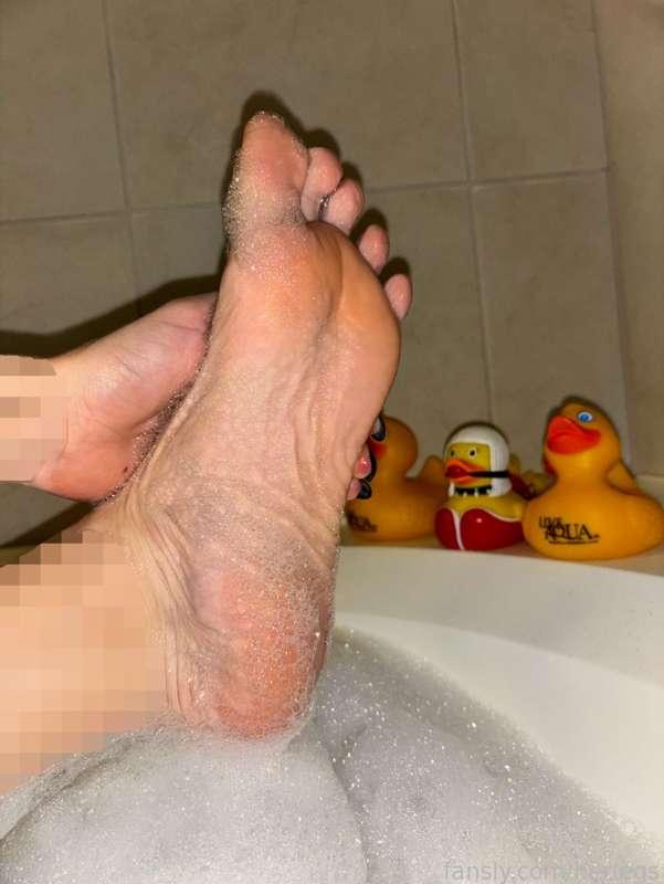 herlegs image #1