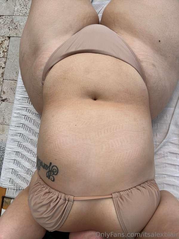 Gonna lounge by the pool today! Leave me some tips and I’ll ..