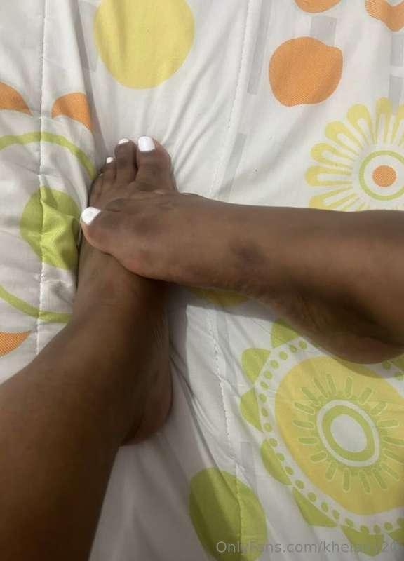 Do you have chocolate foot fetishes? 🦶🍫😋