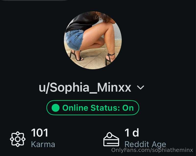 Hey guys… please follow me on my 2nd Reddit account! Upvotes..