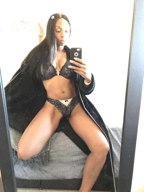 SWIPE FOR THROWBACK FUN 😈