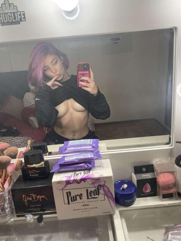😘