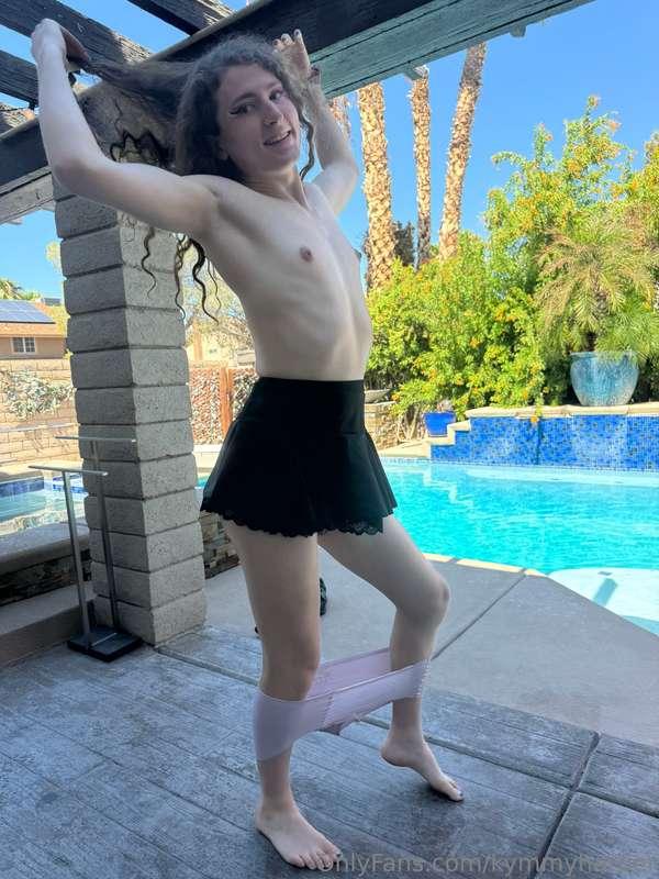 If I was your beta would you let me dance and curtsy for you..