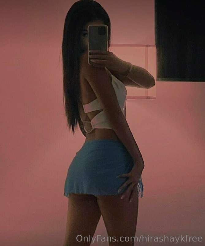 Happy Hump Day loves 🍑